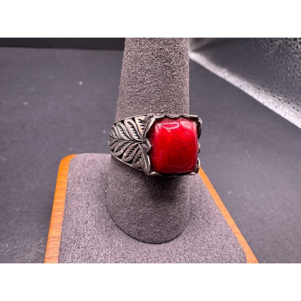 Vtg 925 Sterling Silver Red Coral Statement Ring Leaf Feather Pattern Size 10